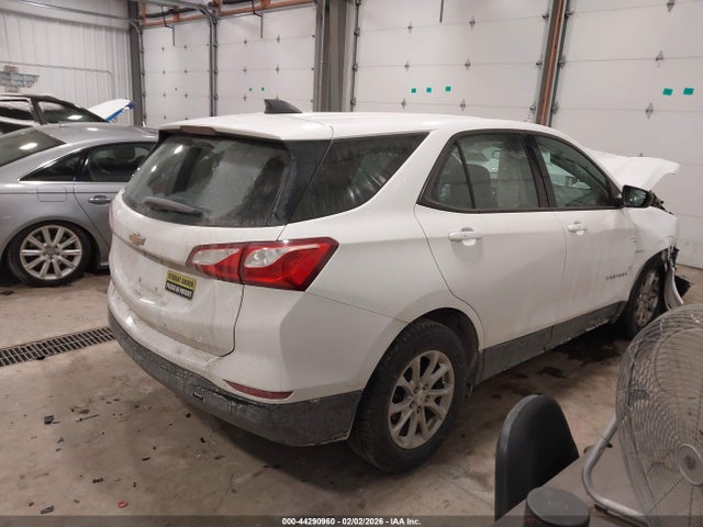 3GNAXHEV4KS563638 Chevrolet EQUINOX LS