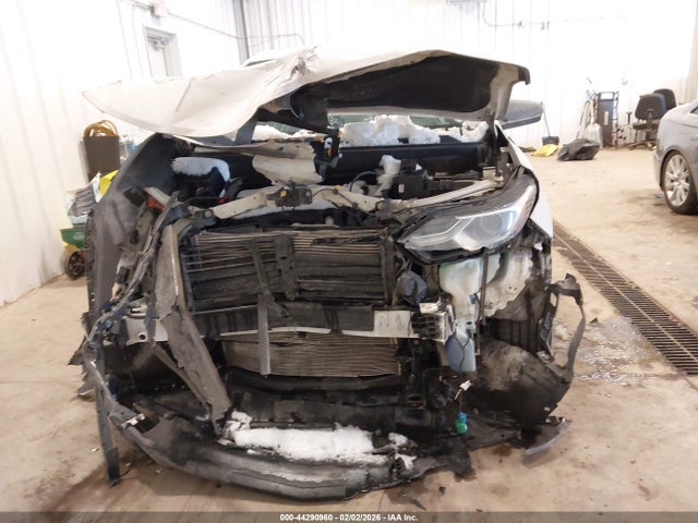 3GNAXHEV4KS563638 Chevrolet EQUINOX LS