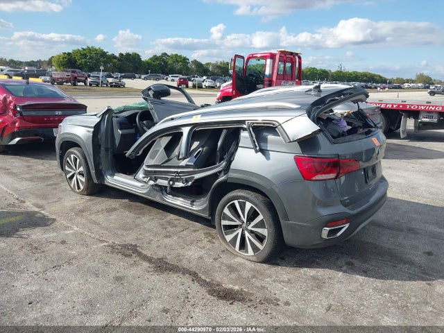 Aukcja sprzedaży 2024 Volkswagen Taos 1.5t Se, vin: 3VVSX7B25RM033213, numer aukcji: 44290970