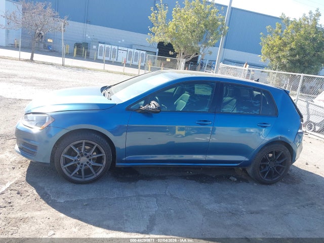 3VW217AU2FM071736 Volkswagen Golf Tsi S 4-door