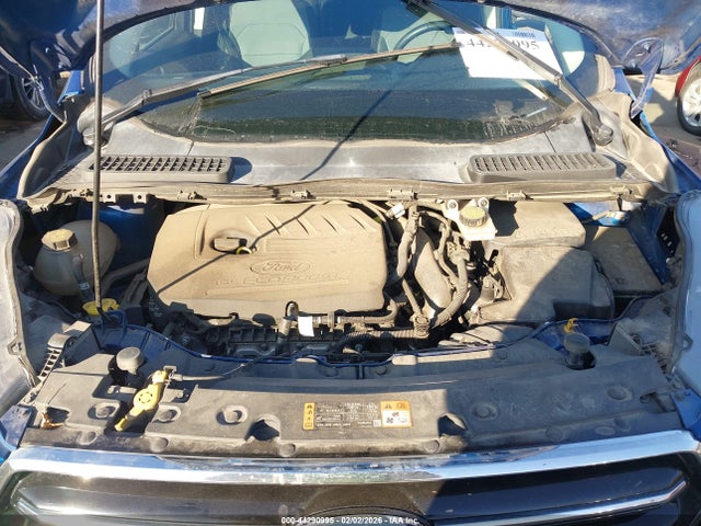 1FMCU9JD4HUA86226 Ford Escape Titanium