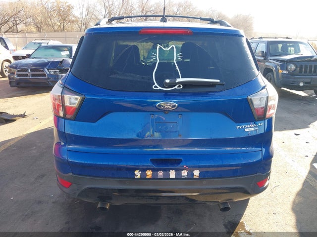 1FMCU9JD4HUA86226 Ford Escape Titanium