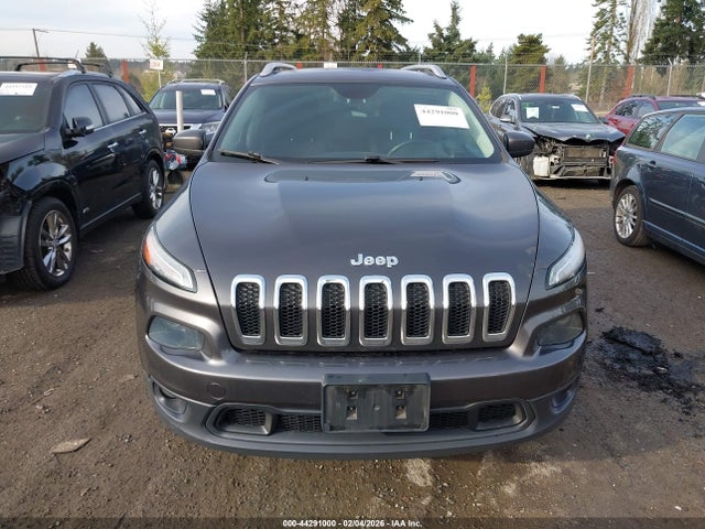 1C4PJMCSXFW582792 Jeep Cherokee Latitude