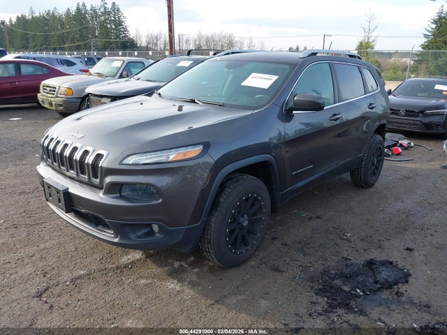 1C4PJMCSXFW582792 Jeep Cherokee Latitude