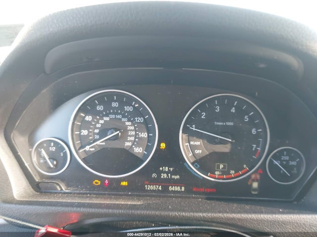 WBA8E5G54JNU45782 BMW 320i Xdrive