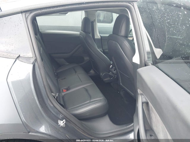 2022 TESLA MODEL Y 7SAYGDEF7NF535485 Photo 7