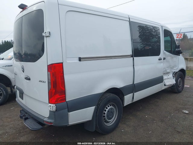 W1W40BHY3MT048107 Mercedes-Benz Sprinter 2500 Standard Roof I4