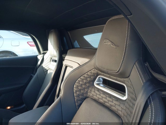 2024 JAGUAR F-TYPE SAJD55FE9RCK83885 Photo 7