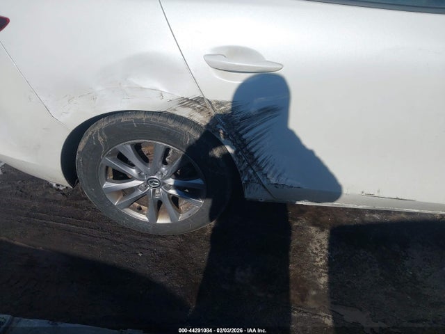 Aukcja sprzedaży 2019 Mazda Mazda3, vin: 3MZBPABL1KM114300, numer aukcji: 44291084