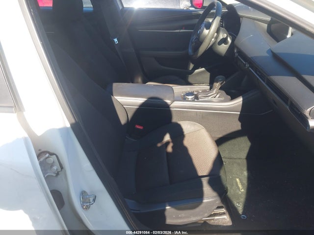 2019 MAZDA MAZDA3 3MZBPABL1KM114300 Photo 4