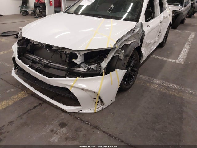 4T1DBADK4SU035824 Toyota CAMRY SE