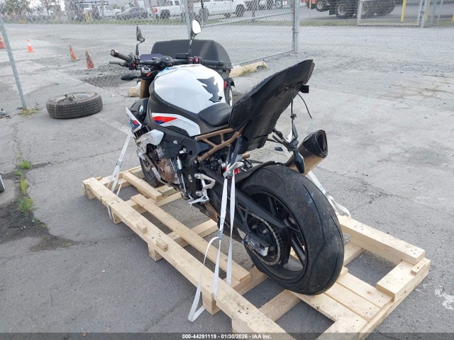 2024 BMW S 1000 WB10E5305R6J06851 Photo 2