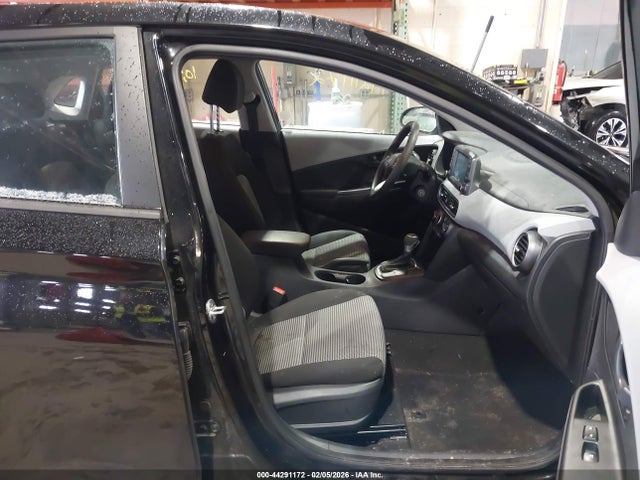 KM8K12AA1LU580358 Hyundai Kona Se