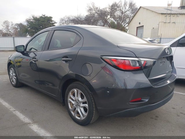 3MYDLBZVXGY131571 Scion IA