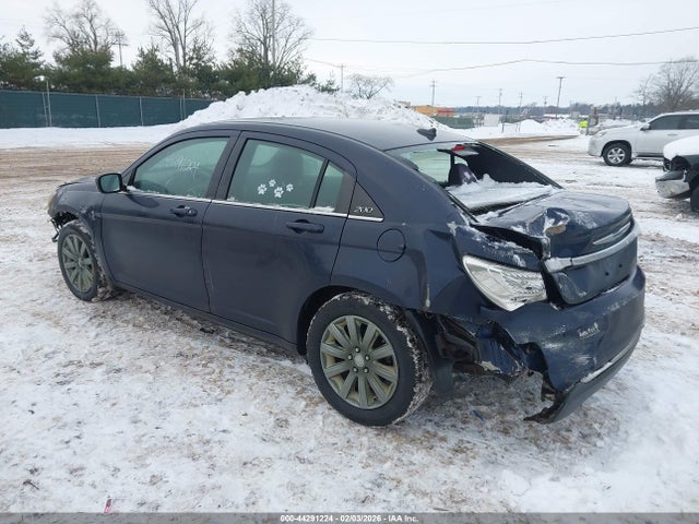 2014 Chrysler 200 Touring მანქანა იყიდება აუქციონზე, vin: 1C3CCBBBXEN101026, აუქციონის ნომერი: 44291224