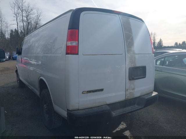 1GCWGBFP7P1258221 Chevrolet Express Cargo Rwd 2500 Extended Wheelbase Wt