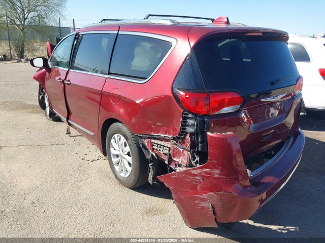 Chrysler Pacifica Touring L 2018 2C4RC1BG3JR287632 Image 3