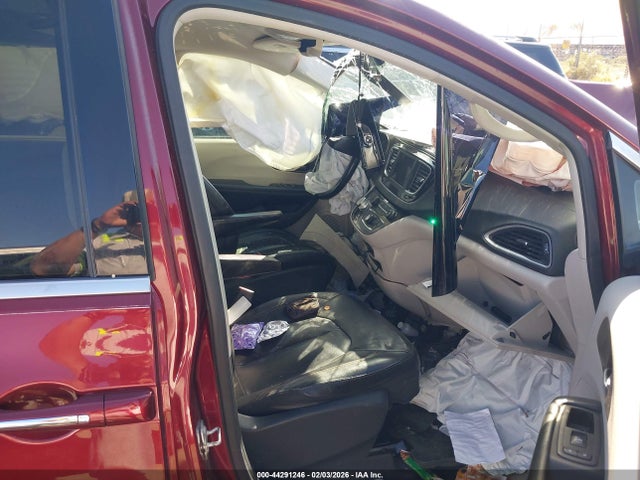 Chrysler Pacifica Touring L 2018 2C4RC1BG3JR287632 Image 5