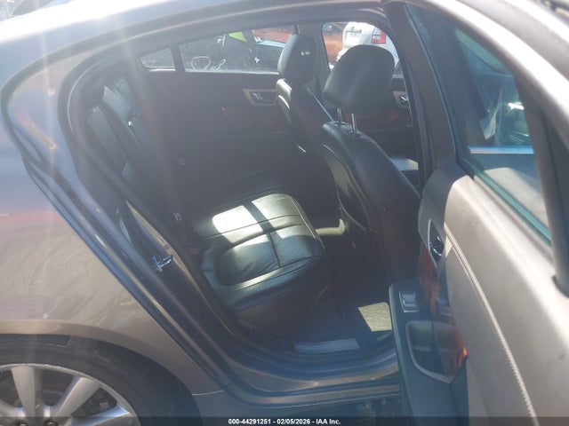 2010 JAGUAR XF SAJWA0GB7ALR64918 Photo 7