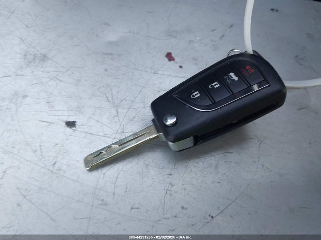 44291265 :رقم المزاد ، JTDBCMFE7P3020653 vin ، 2023 Toyota Corolla Hybrid Le مزاد بيع