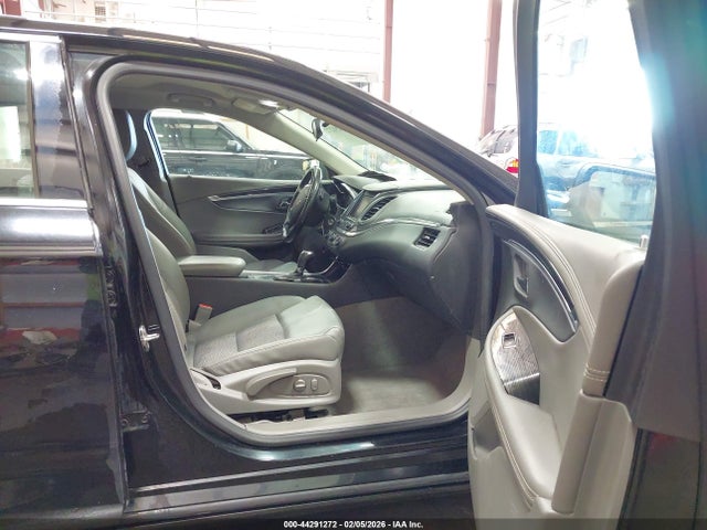 Chevrolet IMPALA 1LT 2017 2G1105S31H9147110 Image 5