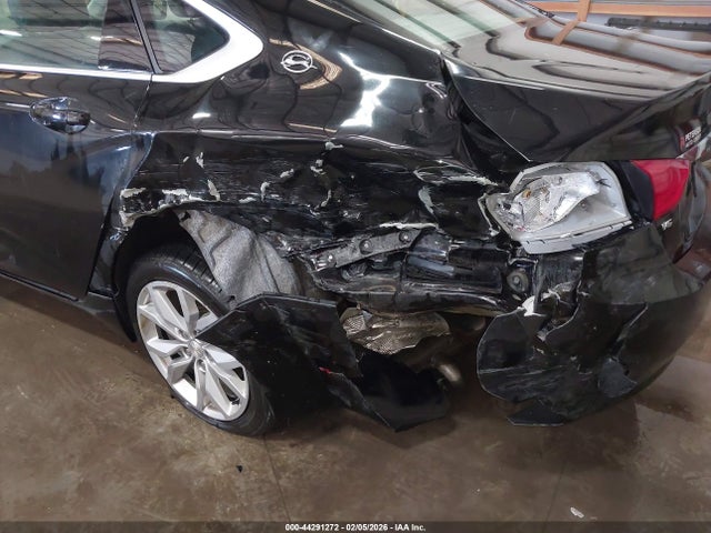 Chevrolet IMPALA 1LT 2017 2G1105S31H9147110 Image 6