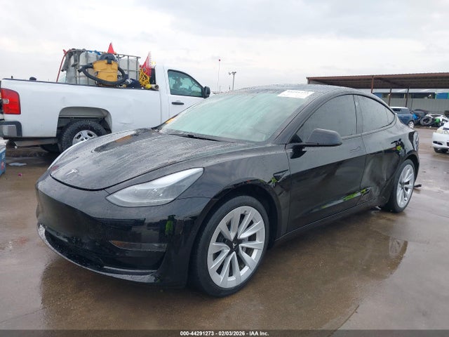 44291273 :رقم المزاد ، 5YJ3E1EA9MF063773 vin ، 2021 Tesla Model 3 Standard Range Plus Rear-wheel Drive مزاد بيع