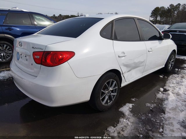 2008 HYUNDAI ELANTRA KMHDU46DX8U450827 Photo 3