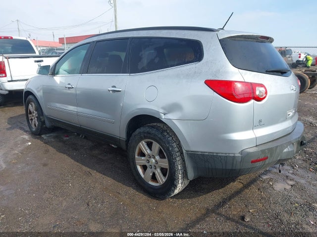 2012 CHEVROLET TRAVERSE 1GNKRGED5CJ424086 Photo 2