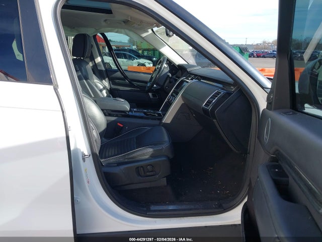 SALRT2RV5JA057081 Land Rover Discovery Hse Luxury