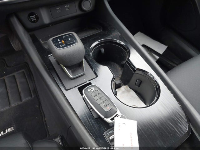JN8BT3BA7SW343044 Nissan Rogue Sv Fwd