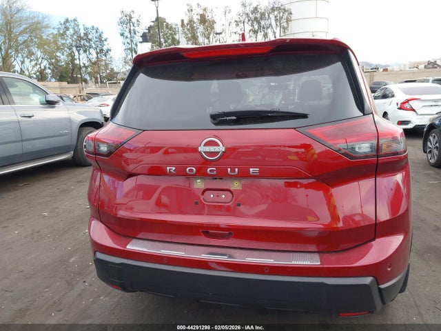 JN8BT3BA7SW343044 Nissan Rogue Sv Fwd