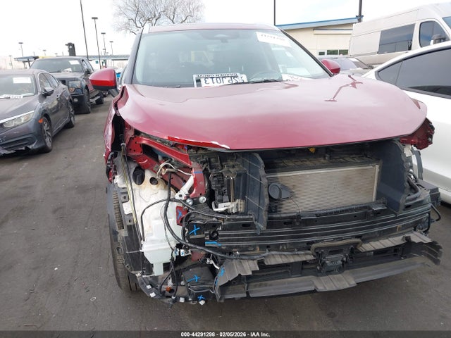 JN8BT3BA7SW343044 Nissan Rogue Sv Fwd