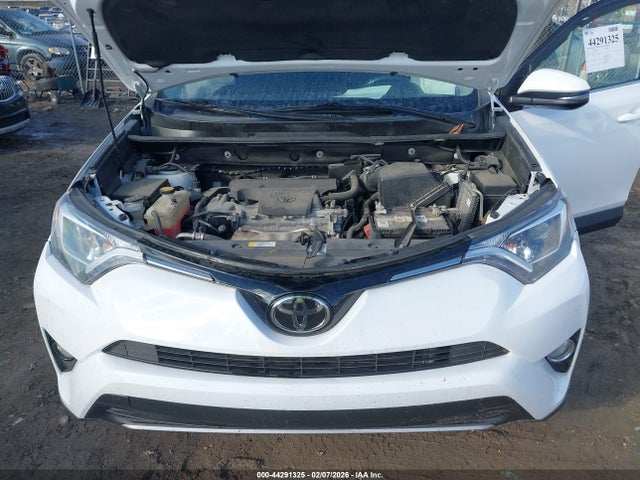 Toyota Rav4 Xle 2017 2T3WFREV5HW379117 Image 10