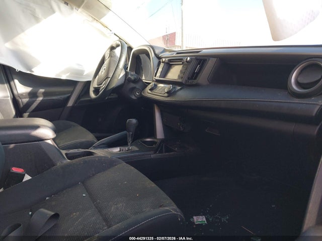 Toyota Rav4 Xle 2017 2T3WFREV5HW379117 Image 5