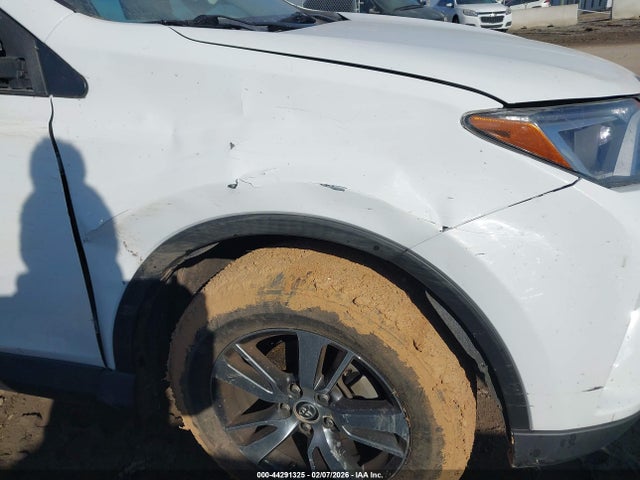Toyota Rav4 Xle 2017 2T3WFREV5HW379117 Image 6