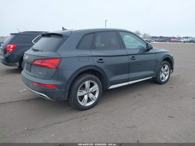 2018 AUDI Q5 WA1ANAFY1J2000419 Photo 3