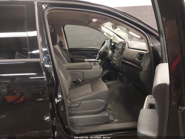 2024 NISSAN TITAN 1N6AA1EC3RN111245 Photo 4