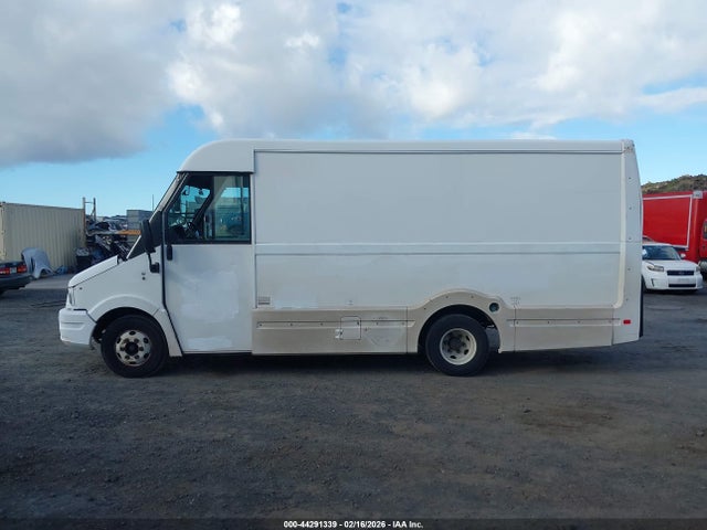 JALB4T17XE7W00225 Isuzu Commercial Van