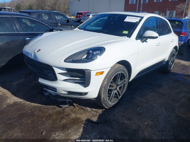 2021 PORSCHE MACAN WP1AA2A50MLB08760 Photo 1
