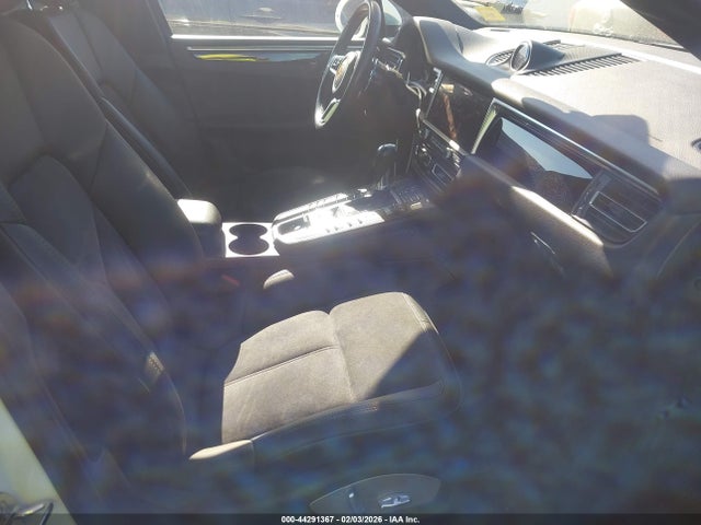2021 PORSCHE MACAN WP1AA2A50MLB08760 Photo 4