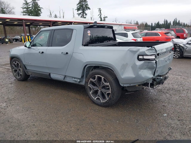 2024 RIVIAN R1T 7FCTGBAA4RN031306 Photo 2