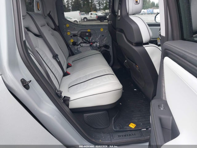 2024 RIVIAN R1T 7FCTGBAA4RN031306 Photo 7