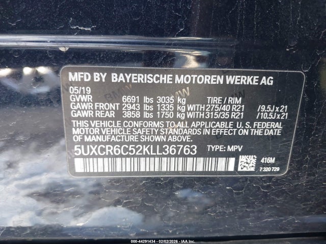2019 BMW X5 5UXCR6C52KLL36763 Photo 8