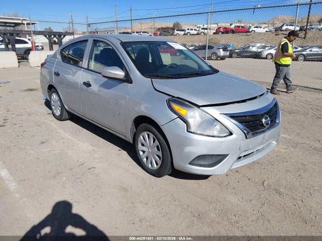 3N1CN7AP5HL904561 Nissan Versa 1.6 S+