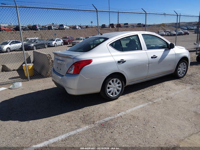 3N1CN7AP5HL904561 Nissan Versa 1.6 S+