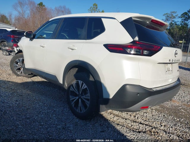 5N1BT3BAXNC723119 Nissan Rogue Sv Fwd