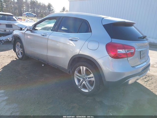 WDCTG4EB4JJ431487 Mercedes-Benz GLA 250