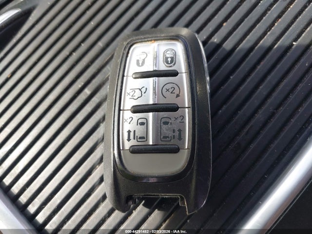 2022 CHRYSLER PACIFICA 2C4RC1BG7NR112290 Photo 10