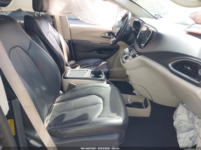 2022 CHRYSLER PACIFICA 2C4RC1BG7NR112290 Photo 4